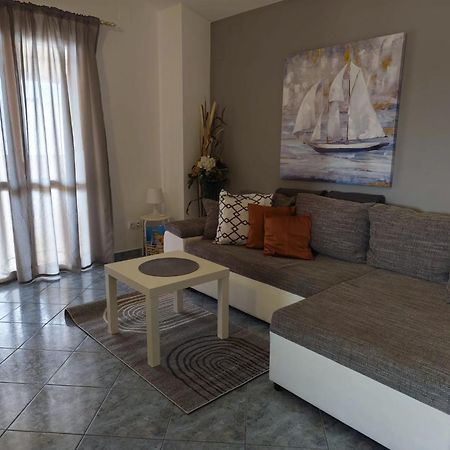 Apartments Tomic Biograd Na Moru Exterior photo